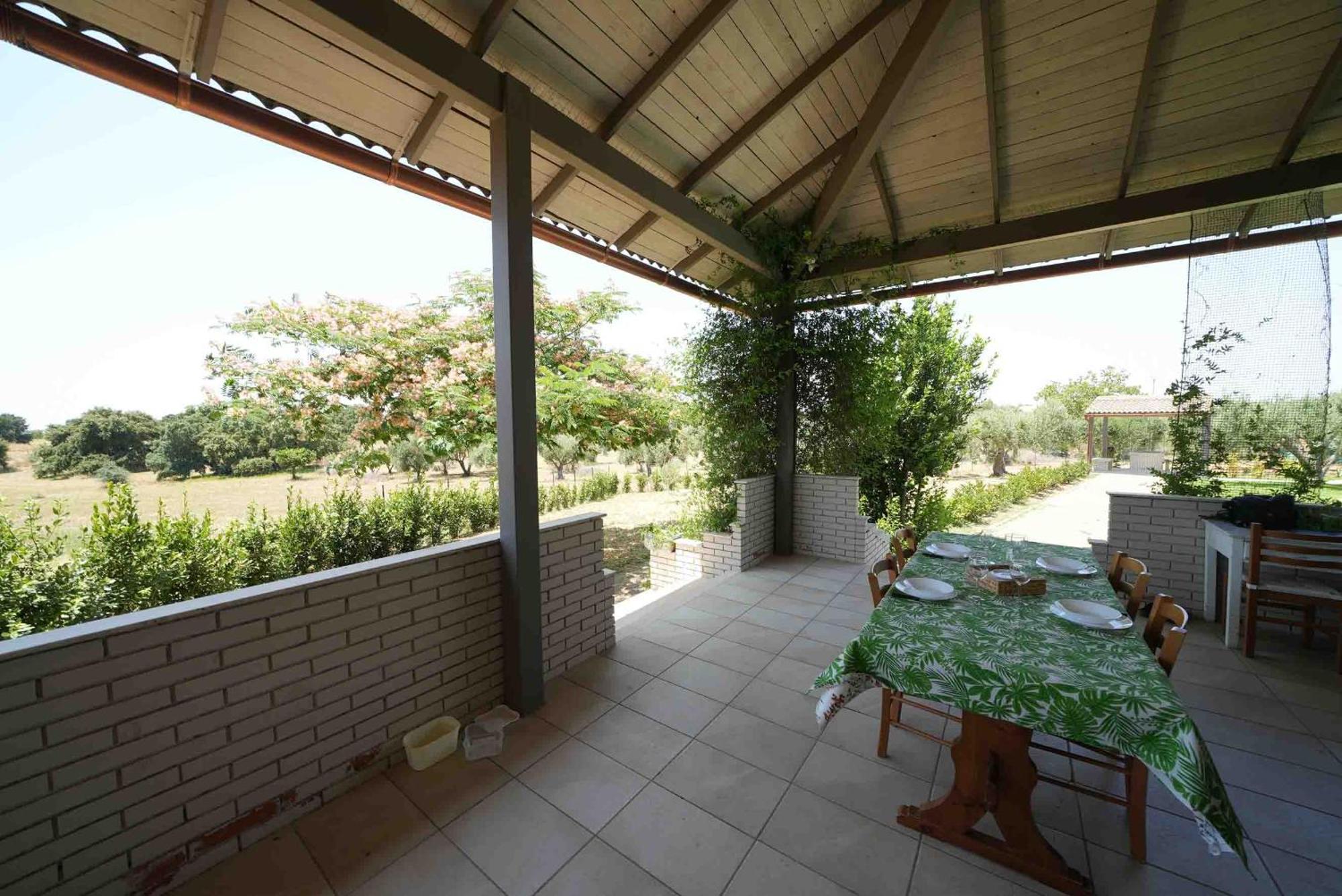 Accogliente Villa Con Piscina Caltagirone Exterior photo